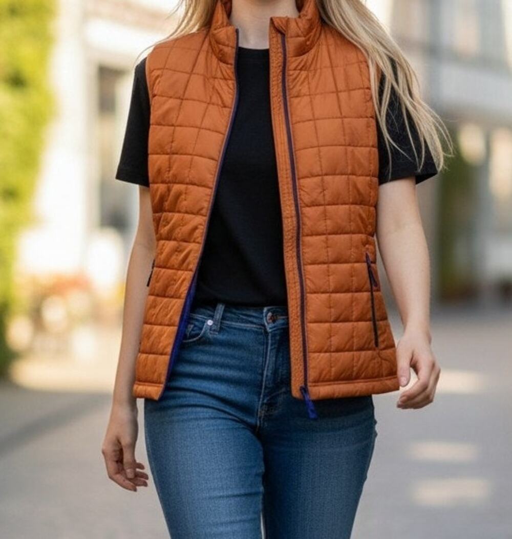Old Navy Womens Orange Quilted Puffer Vest Size Medium Full Zip Pockets